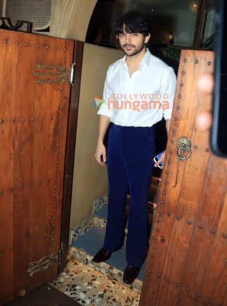 Photos: Veer Pahariya and Tara Sutaria snapped in Bandra
