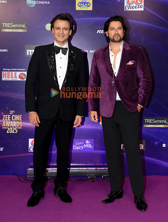 photos vikrant massey aparshakti khurana and others grace the zee cine awards 2025 12