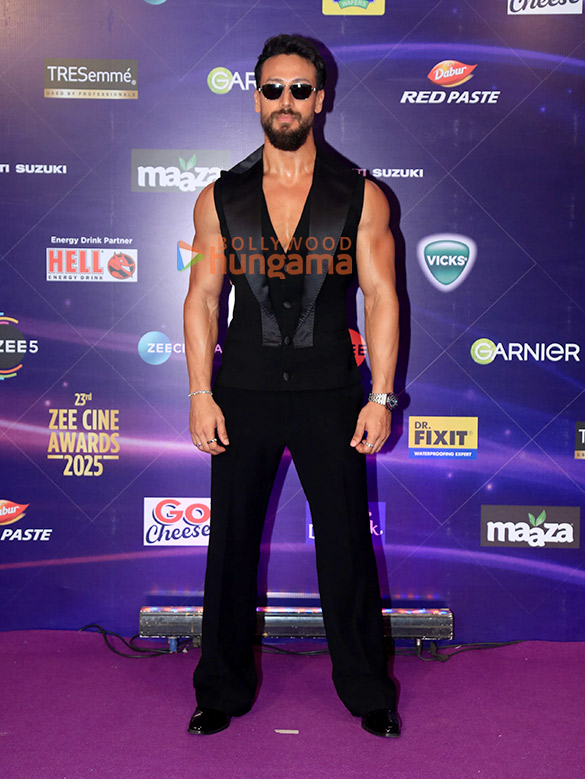 Photos: Tiger Shroff, Rashmika Mandanna, Vikrant Massey, Aparshakti Khurana and others grace the Zee Cine Awards 2025 Photos: Tiger Shroff, Rashmika Mandanna, Vikrant Massey, Aparshakti Khurana and others grace the Zee Cine Awards 2025