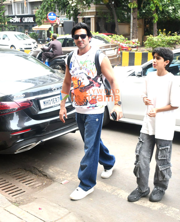 photos zayed khan snapped spending time with family in bandra 5