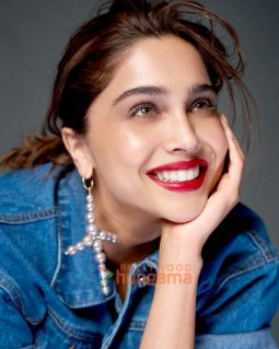 Celeb Photos Of Sharvari