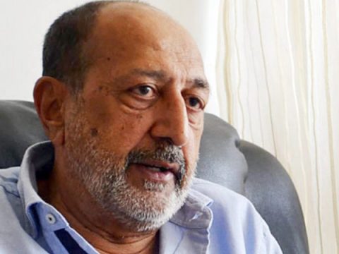Actor Tinnu Anand faces backlash over WhatsApp message threatening to harm stray dogs with ‘hockey stick’