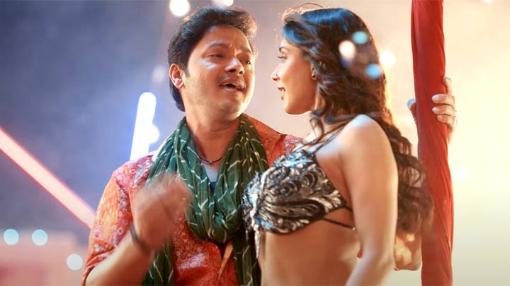 Titli – Kapkapiii | Shreyas Talpade, Tusshar Kapoor, Abishek Kumar, Sonia Rathee, Siddhi Idnani Titli – Kapkapiii | Shreyas Talpade, Tusshar Kapoor, Abishek Kumar, Sonia Rathee, Siddhi Idnani