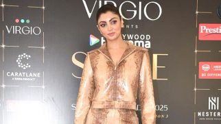 Leather girl! Akanksha Puri attends Bollywood Hungama’s Style Icon Panel