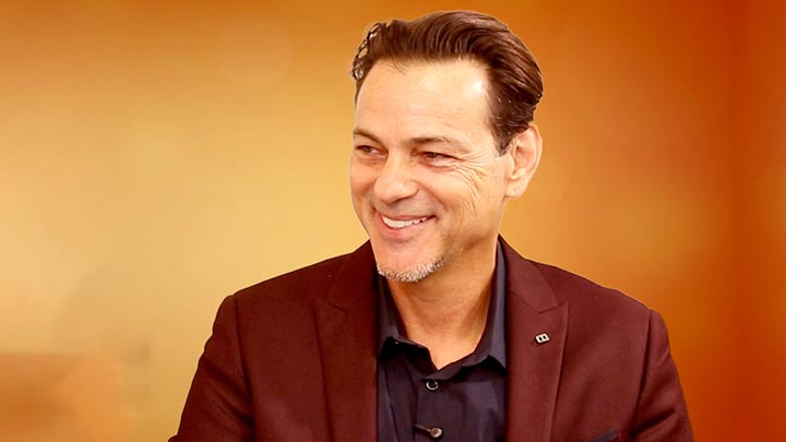 Israeli actor Aki Avni on Bollywood Cinema, Collaboration with Hollywood, Indian Audience & more Israeli actor Aki Avni on Bollywood Cinema, Collaboration with Hollywood, Indian Audience & more