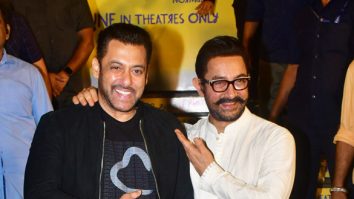 Photos: Aamir Khan, Salman Khan, Tiger Shroff, Genelia Deshmukh, Vicky Kaushal and others grace the premiere of Sitaare Zameen Par