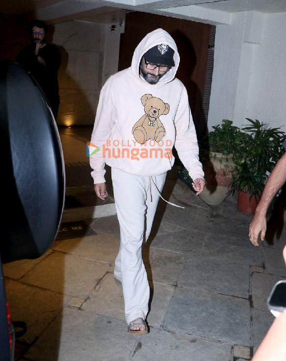 photos abhishek bachchan snapped in juhu 2 2