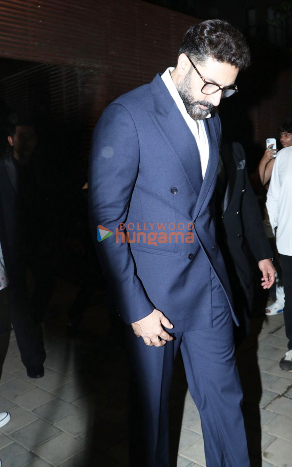 photos abhishek bachchan snapped in juhu 3
