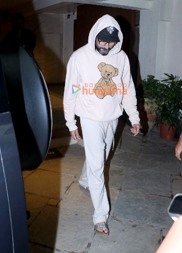 photos abhishek bachchan snapped in juhu 4 2