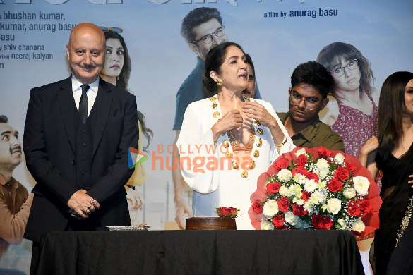 photos aditya roy kapur sara ali khan anupam kher fatima sana shaikh and others grace the trailer launch of metroin dino 6