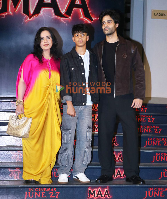 photos ajay devgn rohit shetty kajol and others grace the premiere of maa 1059 1