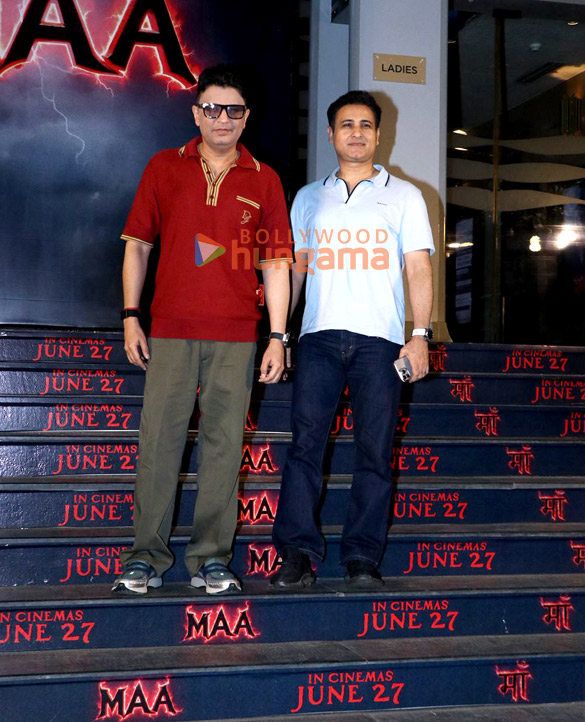 photos ajay devgn rohit shetty kajol and others grace the premiere of maa 959 2