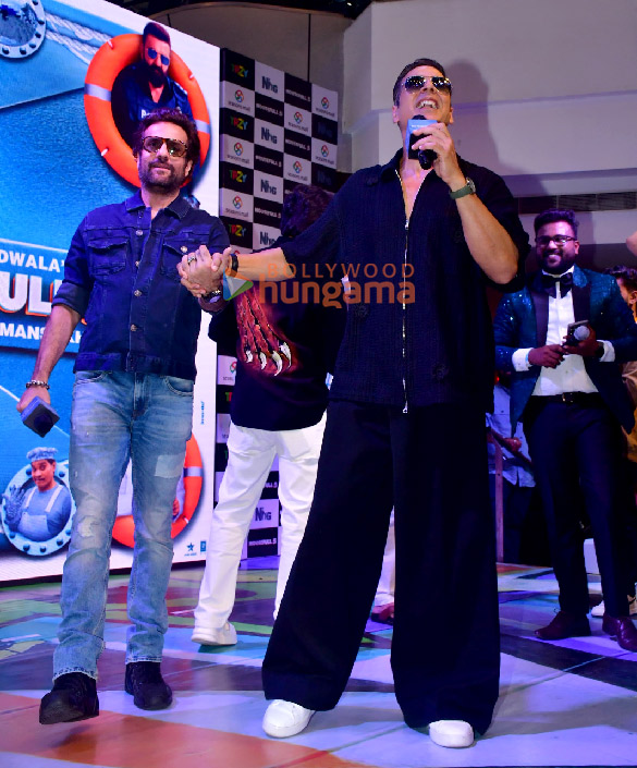 photos akshay kumar jacqueline fernandez sonam bajwa nana patekar and others snapped promoting their film housefull 5 in pune 11