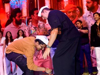 Photos: Akshay Kumar, Jacqueline Fernandez, Sonam Bajwa, Nana Patekar and others snapped promoting their film Housefull 5 in Pune | Parties & Events