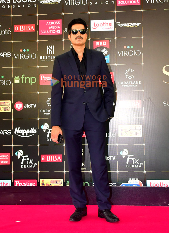 photos celebs grace the red carpet at bollywood hungama style icons summit and awards 2025 25 2