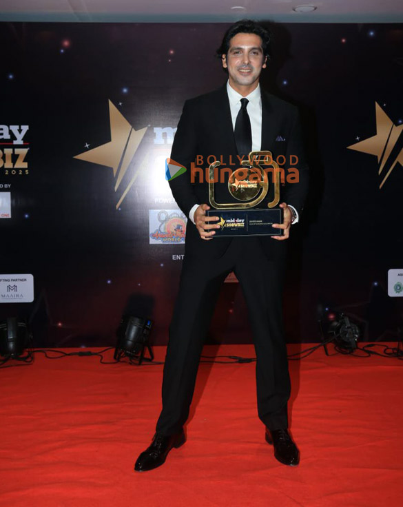 photos isha koppikar zayed khan anjini dhawan nushrratt bharuccha and others attend the mid day showbiz icons awards 2025 2