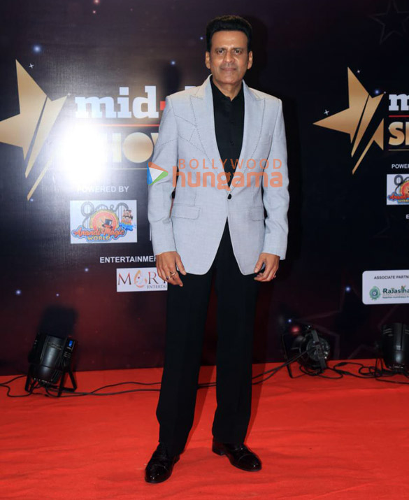 photos isha koppikar zayed khan anjini dhawan nushrratt bharuccha and others attend the mid day showbiz icons awards 2025 6