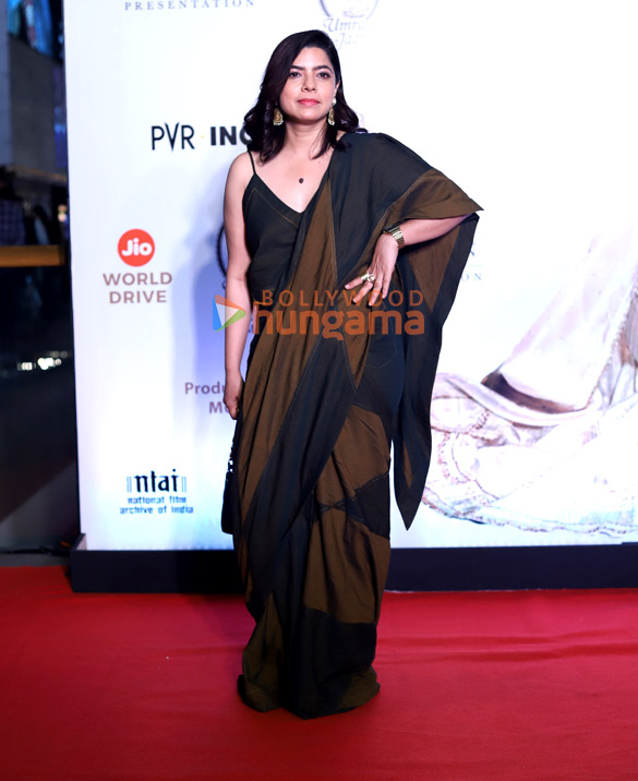 photos rekha aamir khan a r rahman alia bhatt janhvi kapoor simi garewal and others snapped at the re release premiere of umrao jaan 0065 9