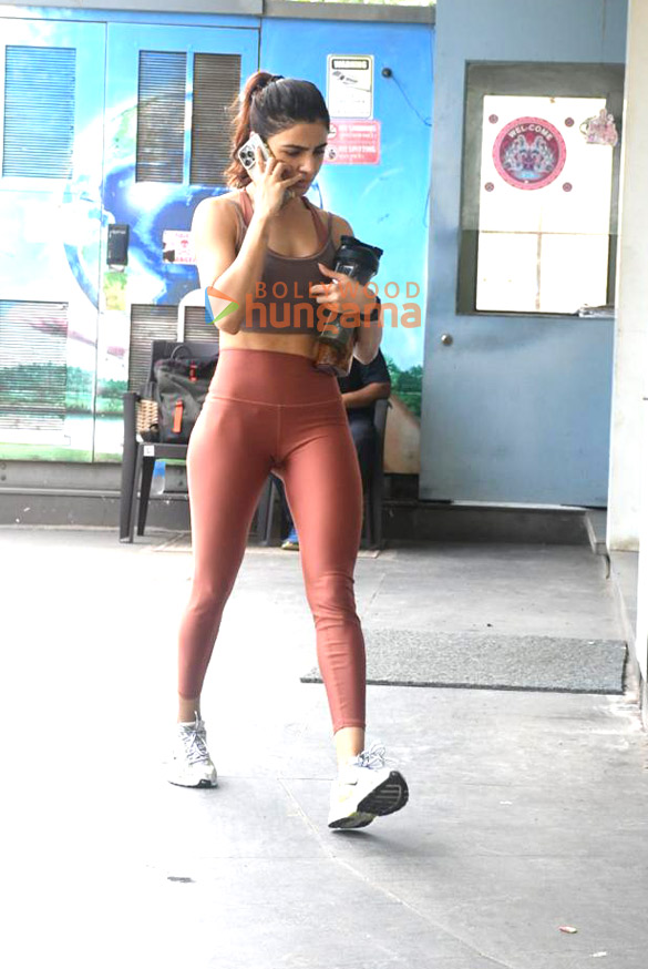 photos samantha ruth prabhu snapped outside the gym in khar 4