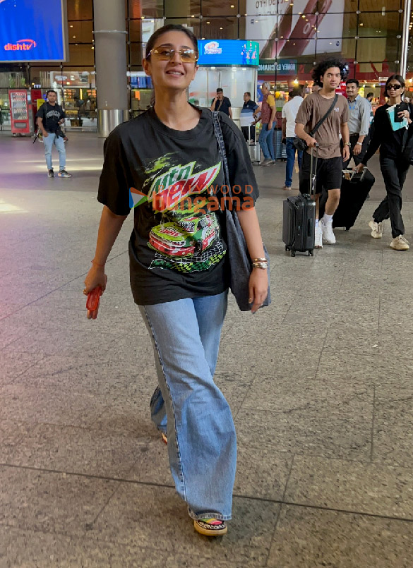 photos wamiqa gabbi samantha ruth prabhu and others snapped at the airport 7