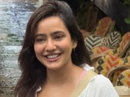 Pretty sisters in white! Aisha Sharma and Neha Sharma