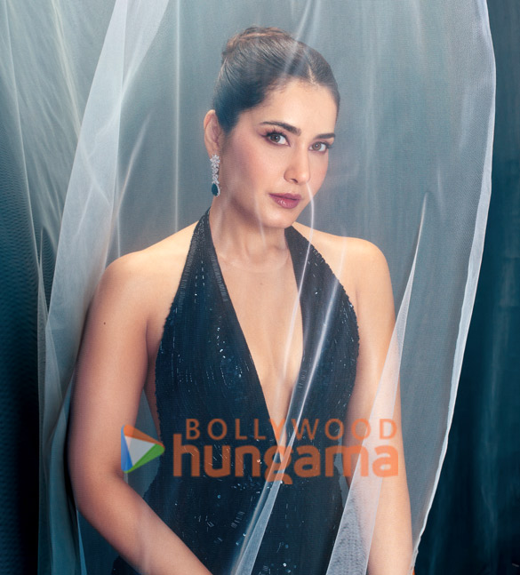 raashii khanna 8 36