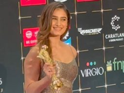 Rasha Thadani flaunting her first award at Bollywood Hungama’s Style Icon Awards