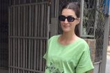 The cutest! Kriti Sanon poses for paps in green co-ords