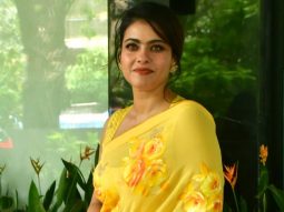You are my sunshine! Kajol radiates positive energy in a yellow saree