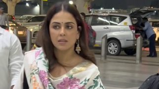 Looks like Genelia Deshmukh is rushing for her flight