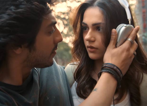 Saiyaara song 'Humsafar' out: Mohit Suri reveals Ahaan Panday and Aneet Padda spent time with Sachet and Parampara to "observe the process"