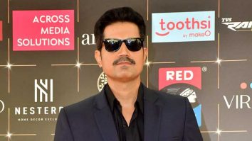 Smoking hot! Sumeet Vyas at Bollywood Hungama’s Style Icon Panel