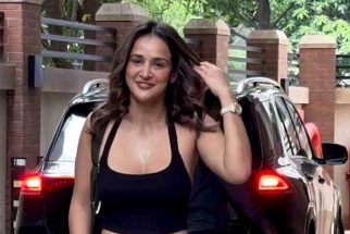 Sweetest Aisha Sharma pose for media