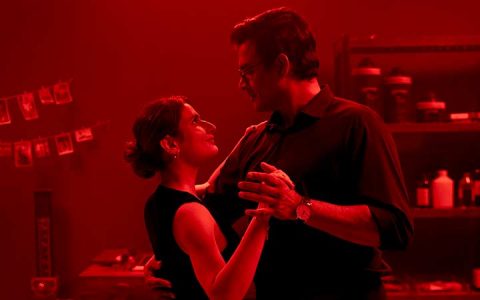 Aap Jaisa Koi Movie Review: AAP JAISA KOI is a simple love story told