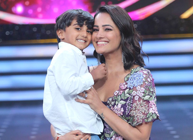 Anita Hassanandani breaks down while prepping to leave son Aarav for the show Chhoriyan Chali Gaon