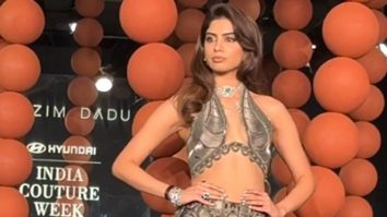 Khushi Kapoor walks the ramp with utmost elegance!