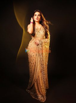 Nidhhi Agerwal