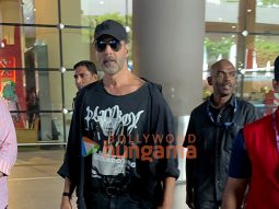Photos: Akshay Kumar, Rakul Preet Singh and Ranveer Singh snapped at the airport Photos: Akshay Kumar, Rakul Preet Singh and Ranveer Singh snapped at the airport