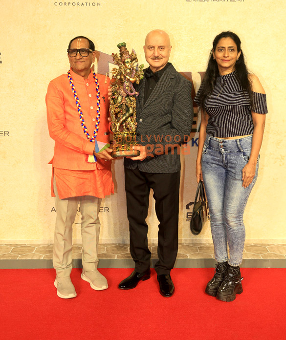 photos anupam kher shubhangi boman irani and others grace the premiere of tanvi the great 1059 23