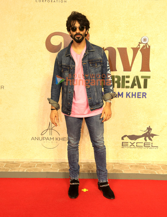 photos anupam kher shubhangi boman irani and others grace the premiere of tanvi the great 2216 5