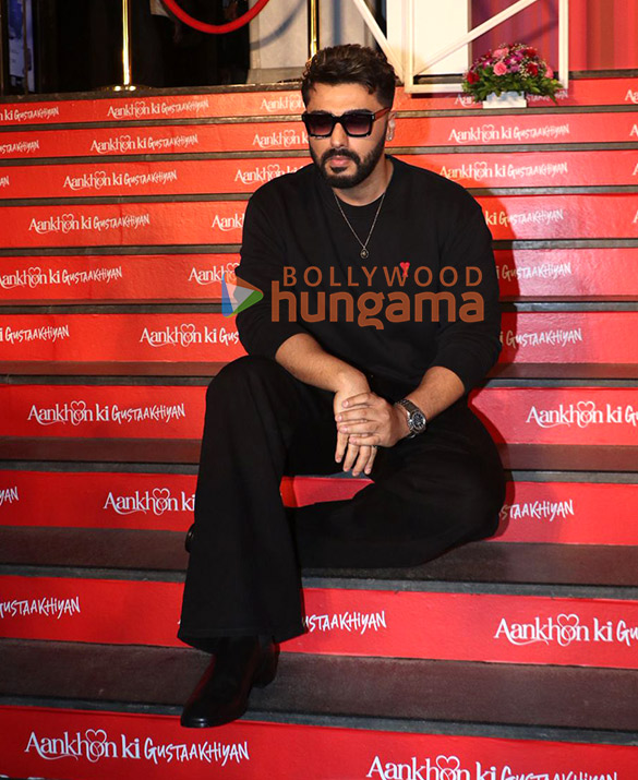 photos arjun kapoor arbaaz khan sshura khan and others grace the premiere of aankhon ki gustaakhiyan 3