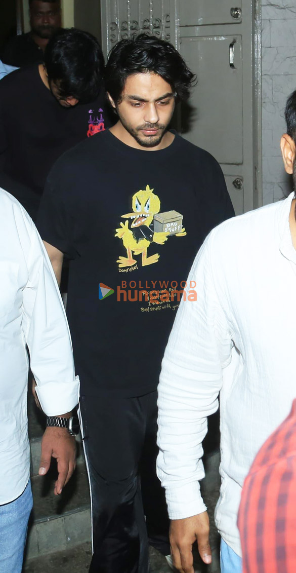 photos aryan khan snapped at a dubbing studio in bandra 009 3