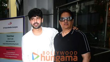 Photos: Daboo Malik and Armaan Malik snapped at the book reading event of Daboo Malik’s book ‘Never Too Late’