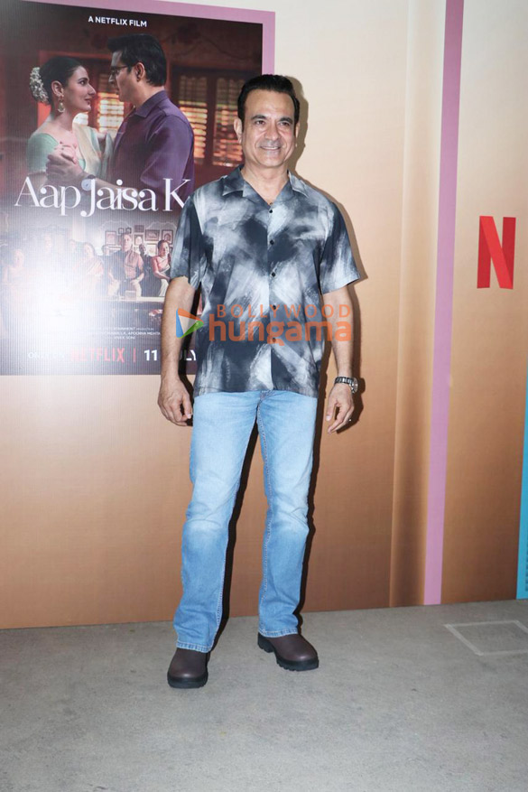 photos r madhavan fatima sana shaikh sophie choudry and others grace the special screening of aap jaisa koi 1090 7