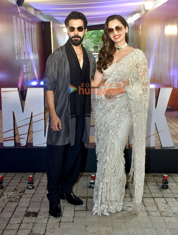 photos rajkummar rao manushi chhillar prosenjit chatterjee and others grace the trailer launch of maalik 15