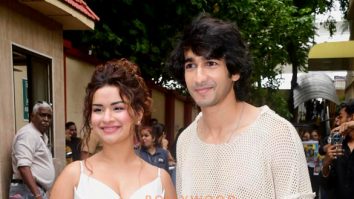 Photos: Shantanu Maheshwari and Avneet Kaur spotted at Lala Lajpat Rai College promoting ‘Bade Din Huye’ from their movie ‘Love In Vietnam’