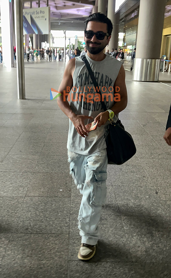 photos shruti haasan and orhan awatramani snapped at the airport 2