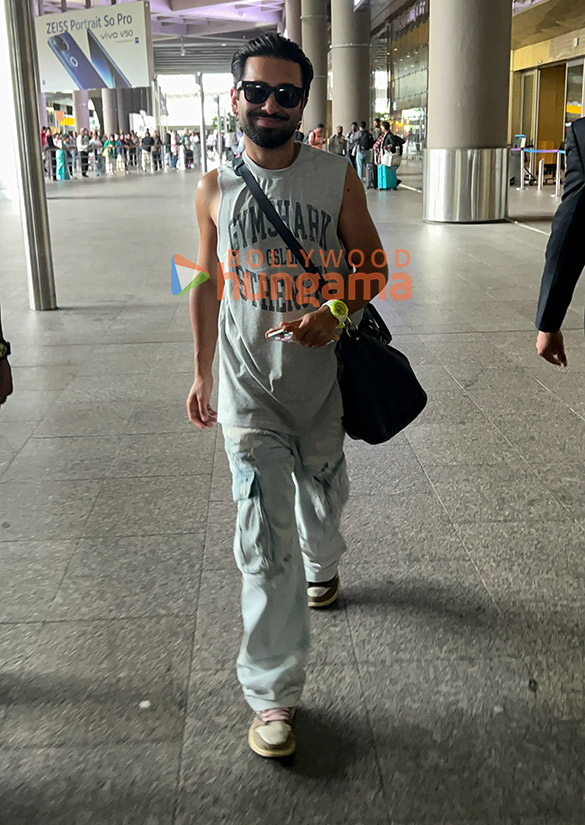 photos shruti haasan and orhan awatramani snapped at the airport 4