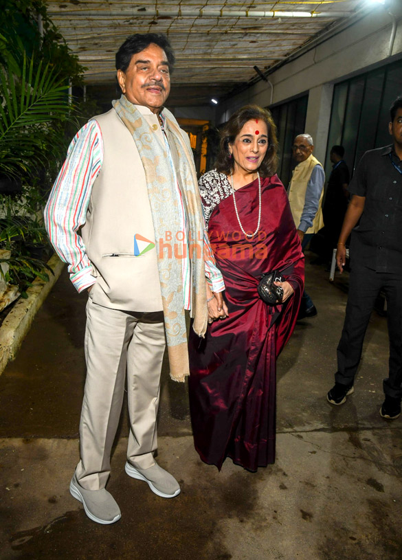 photos subhash ghai shatrughan sinha and others grace the special screening of nikita roy 3