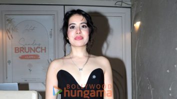 Photos: Uorfi Javed snapped in Andheri